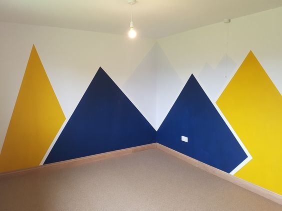 خبراء في الوان الدهانات