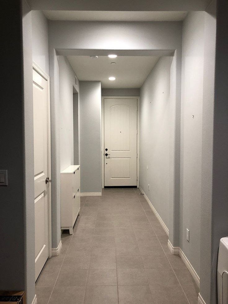 دهانات قابلة للتنظيف بسهولة: تتميز بسطح ناعم يمكن مسحه بسهولة من الأوساخ.