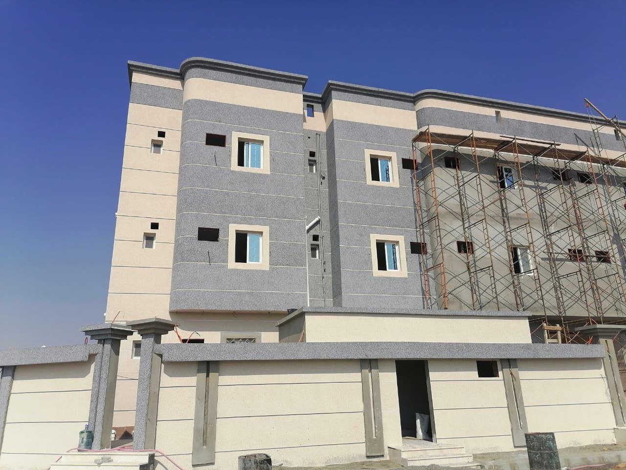 دهانات مقاومة للتآكل: مثالية للمناطق القريبة من البحر، تحمي الأسطح من الملح والرطوبة.