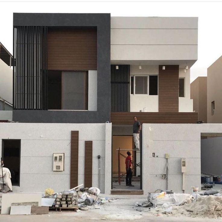 صيانة الإضاءة الخارجية للمباني، لتوفير أجواء جميلة ليلاً.